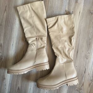 Women’s Cream Winter Boots
